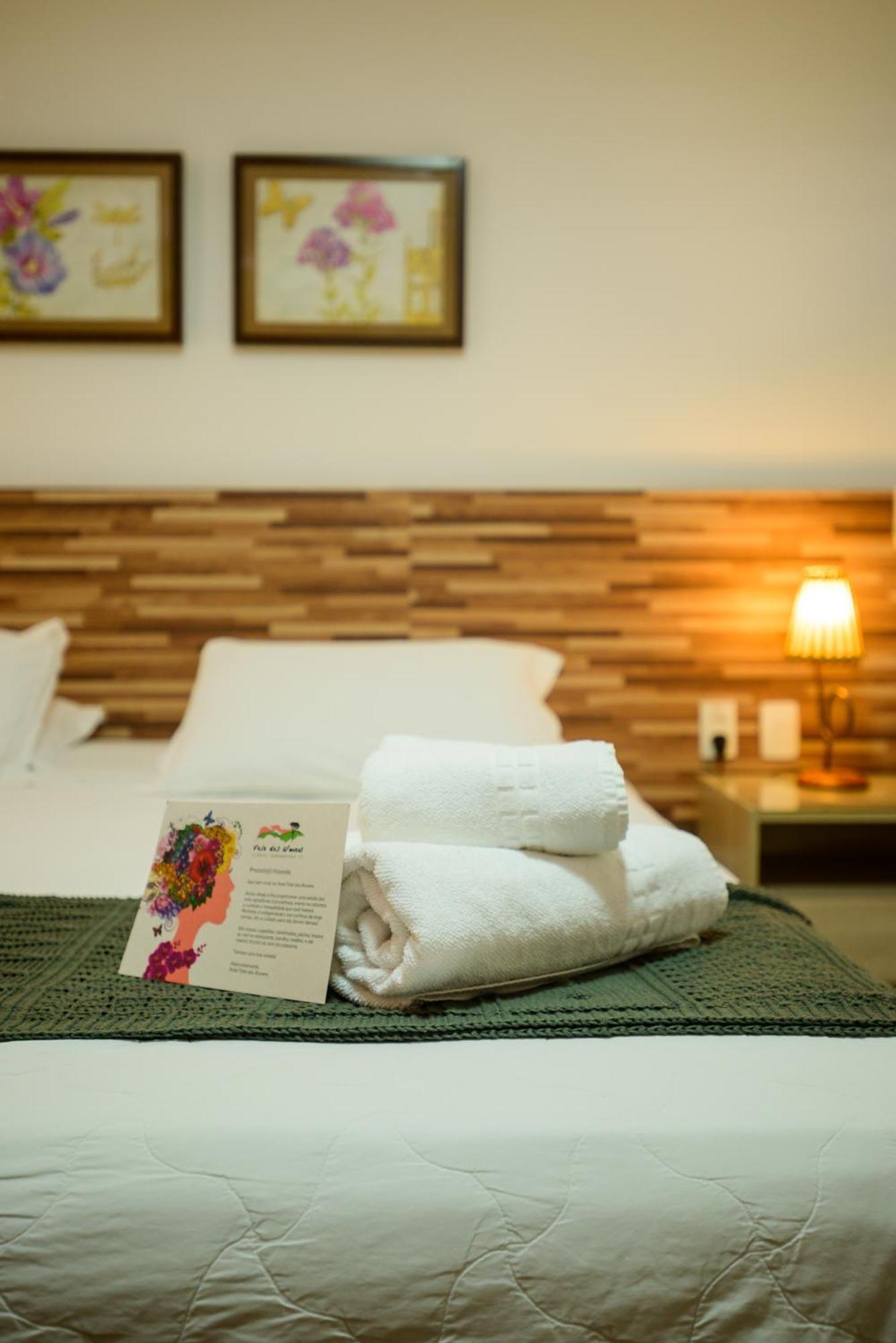Hotel Vale Das Nuvens Гуарамиранга Екстериор снимка